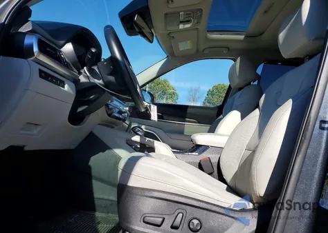 2021 Kia Telluride Ex из США, поврежденный, VIN 5XYP3DHCXMG180423